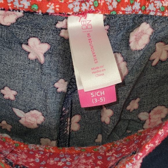 EUC NOBO Navy Floral Shorts - Picture 3 of 3